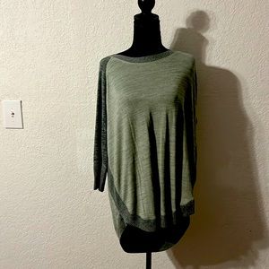 Maurice’s sweater top